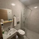 Kırçak Oda ve Kahvaltı *
